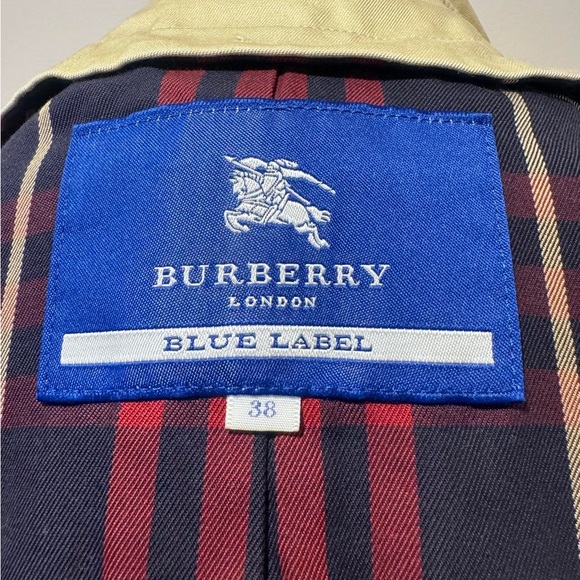 PRELOVED USED AUTHENTIC BURBERRY BLUE LABEL COAT - Picture 14 of 16